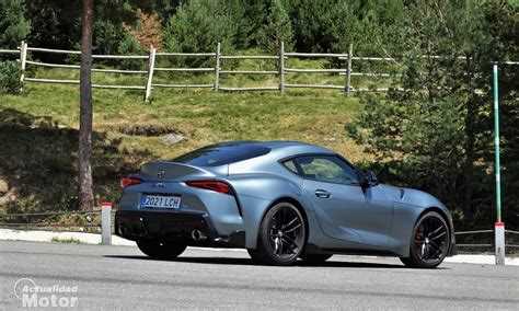 Разница цен между комплектациями Toyota Supra GR