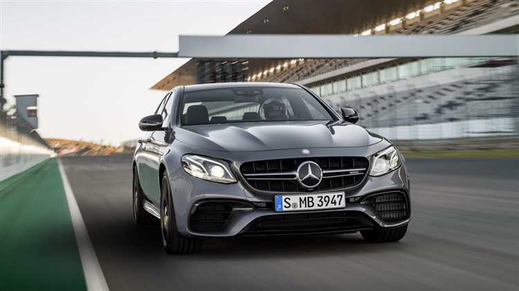 Сравнение стоимости Mercedes AMG 63s в зависимости от региона покупки