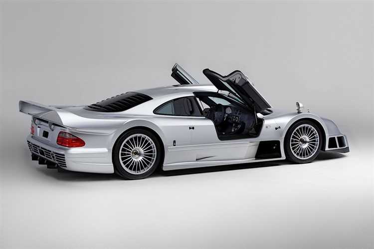 Актуальные цены Mercedes Benz CLK GTR в 2025 году