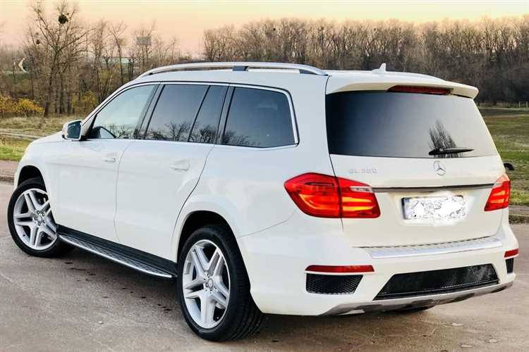 Цены на автомобили с пробегом Mercedes GL 350: тенденции 2025 года