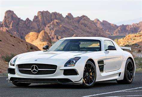 Диапазон цен на Mercedes SLS с пробегом в России