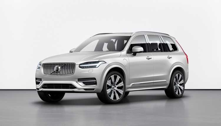 Как изменилась стоимость комплектаций Volvo в 2025 году