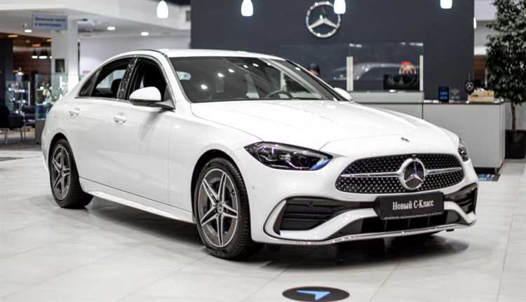 Где выгоднее покупать новый Mercedes: у официального дилера или по параллельному импорту