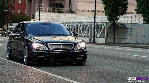 Что учитывать при выборе страховщика для Mercedes S55 AMG?