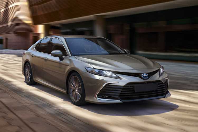 Сколько стоит toyota camry в сша
