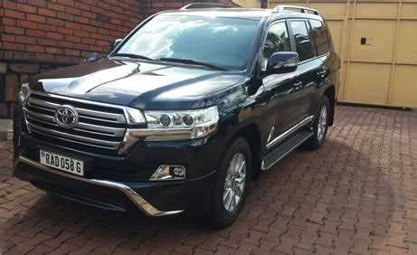 Изменения цен на Toyota Land Cruiser V8 за последние 5 лет
