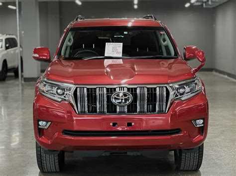 Сравнение цен Toyota Prado с конкурентами в том же классе