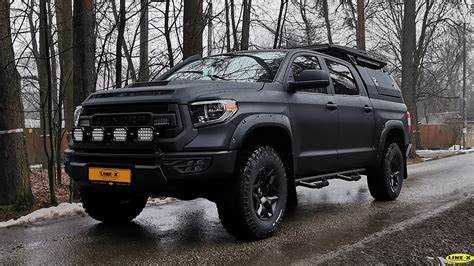 Сколько стоит новая Toyota Tundra в салоне в 2025 году