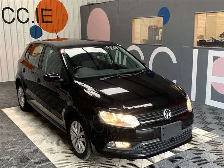 Где выгоднее купить Volkswagen Polo 2017: дилеры, частники, площадки