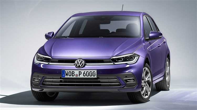 Средняя рыночная цена Volkswagen Polo в Санкт-Петербурге на 2025 год