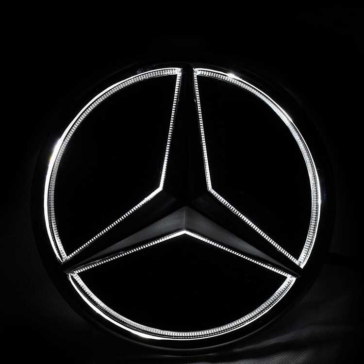 Сколько стоит значок mercedes