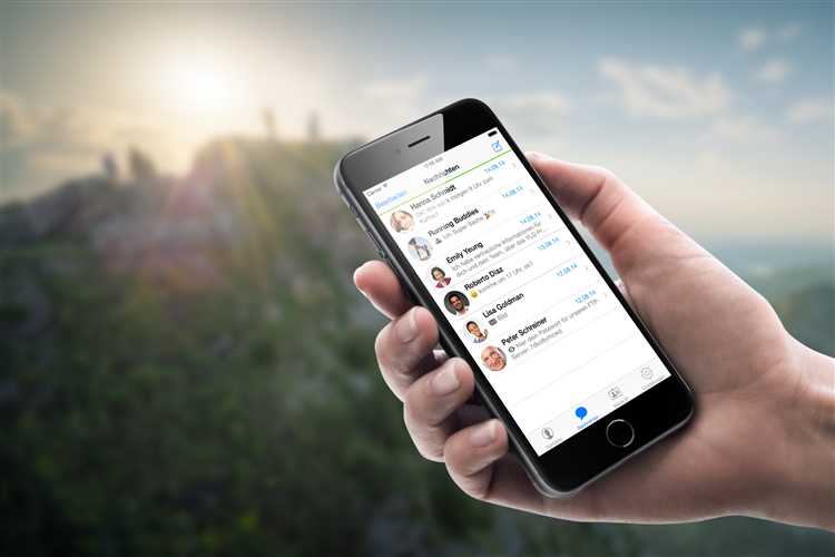 Какие дополнительные функции и боты доступны в Telegram по сравнению с WhatsApp